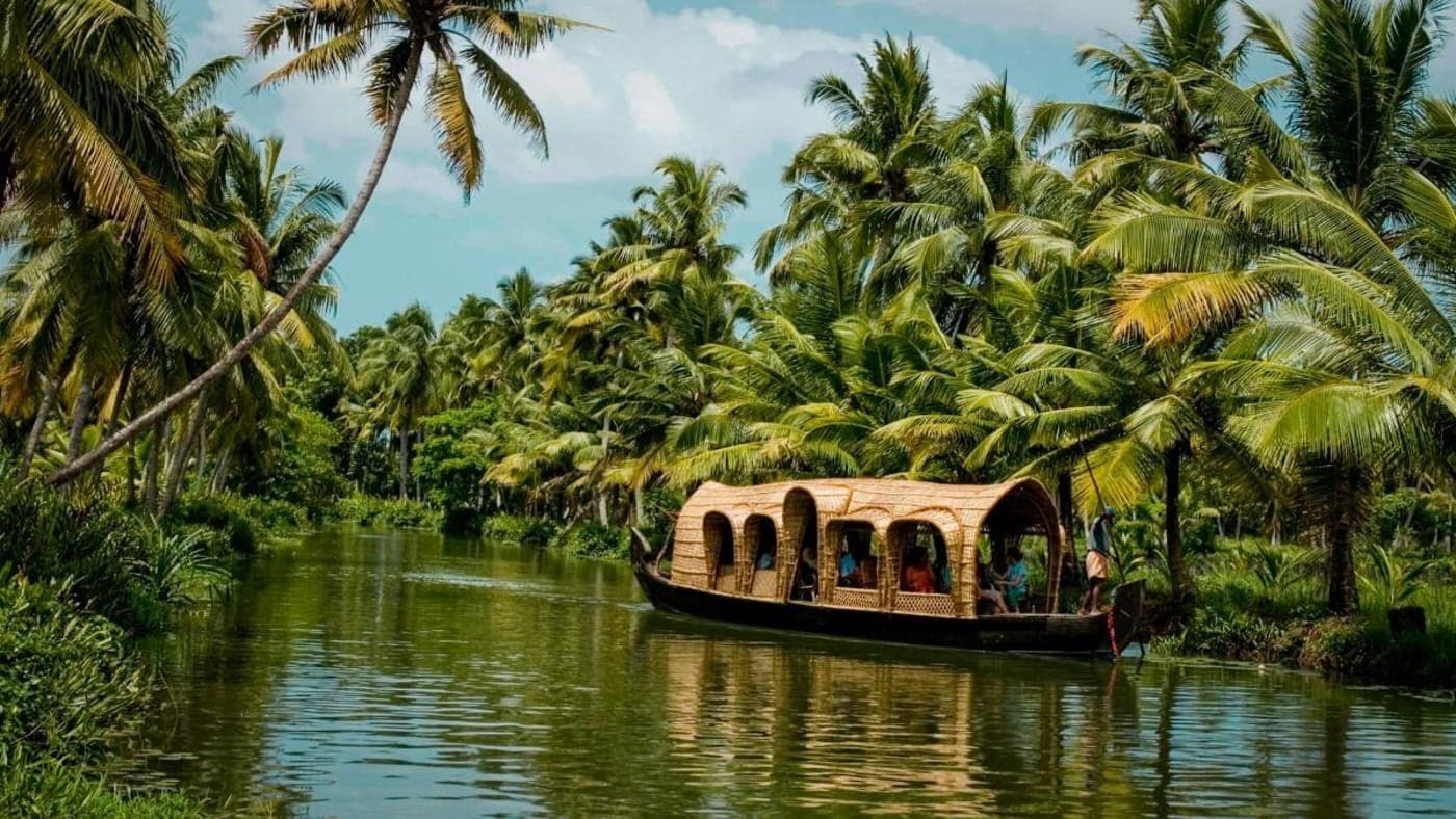 Best Honeymoon Destinations in Kerala