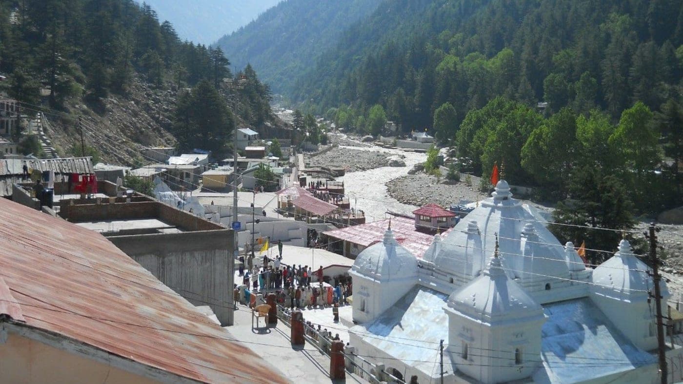Chardham Yatra Tour 2025: A Divine Journey to the Abode of Gods